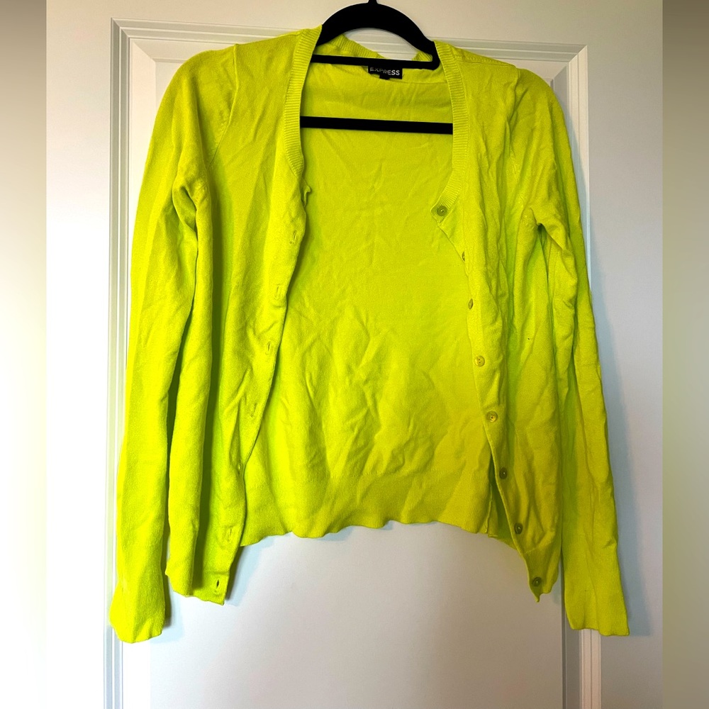 Express Cardigan - Medium